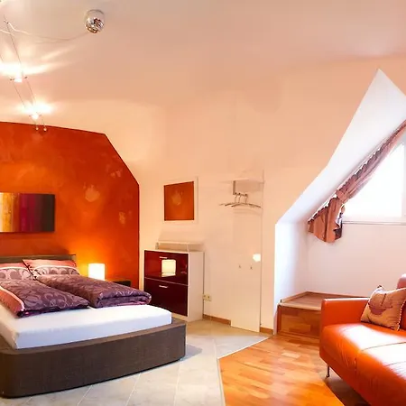 Inn Almehof Thone Bueren (Westphalia)