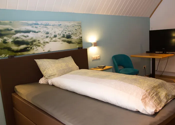 Inn Almehof Thone Bueren (Westphalia)