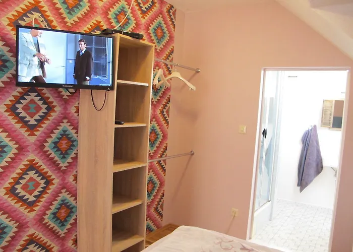 Almehof Thone 3* Bueren (Westphalia)