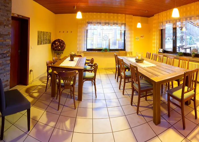 Gasthof Almehof Thöne 3*