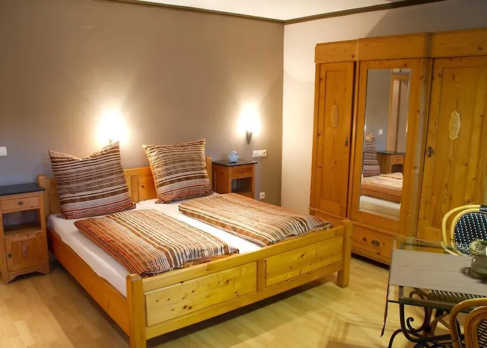 Gasthof Almehof Thöne 3*